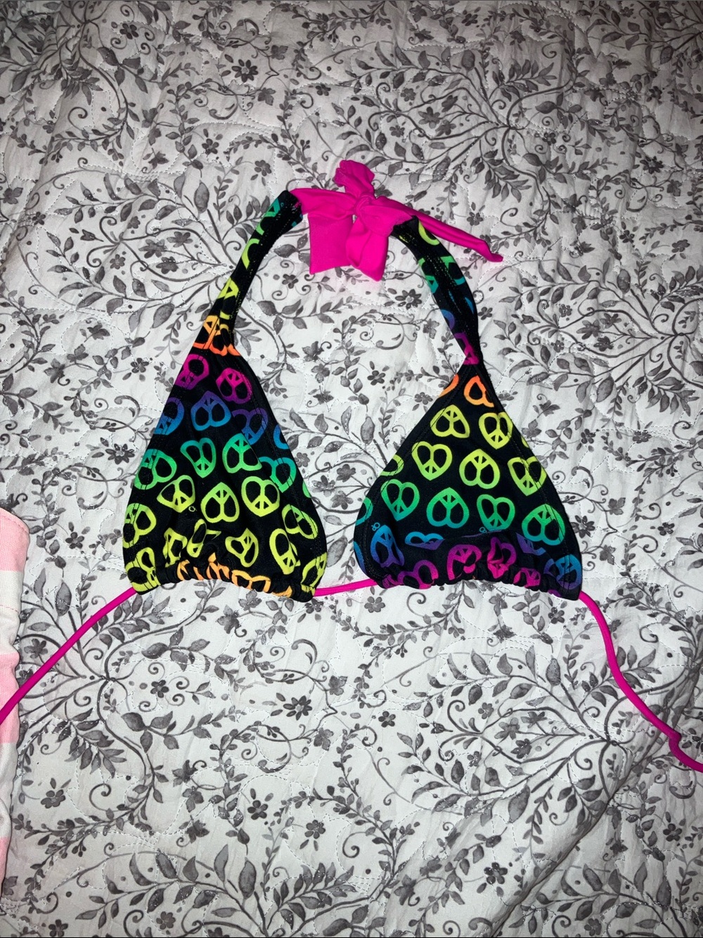 Ocean pacific women’s Black Bikini Top with Multicolor Peace Signs and Pink Ties